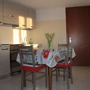 https://appartamento-giallo-costermano.hotelinveneto.com